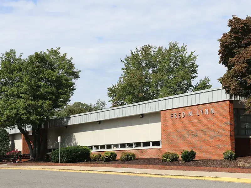 Fred Lynn Middle School buildign entrance
